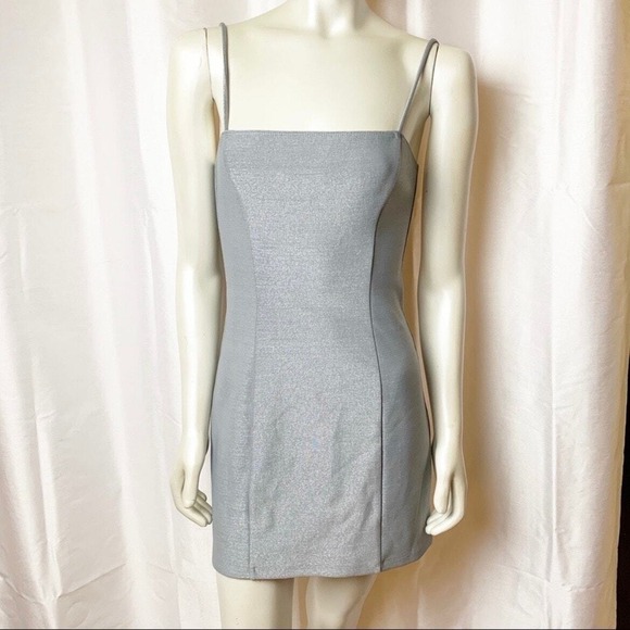 Reformation Sleeveless Mini Dress M Silver Metallic Bodycon Sheath Party Glam - Picture 4 of 13